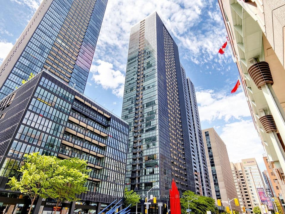 110 Charles Street E 1406, Toronto, ON M4Y 1T5 – main photo