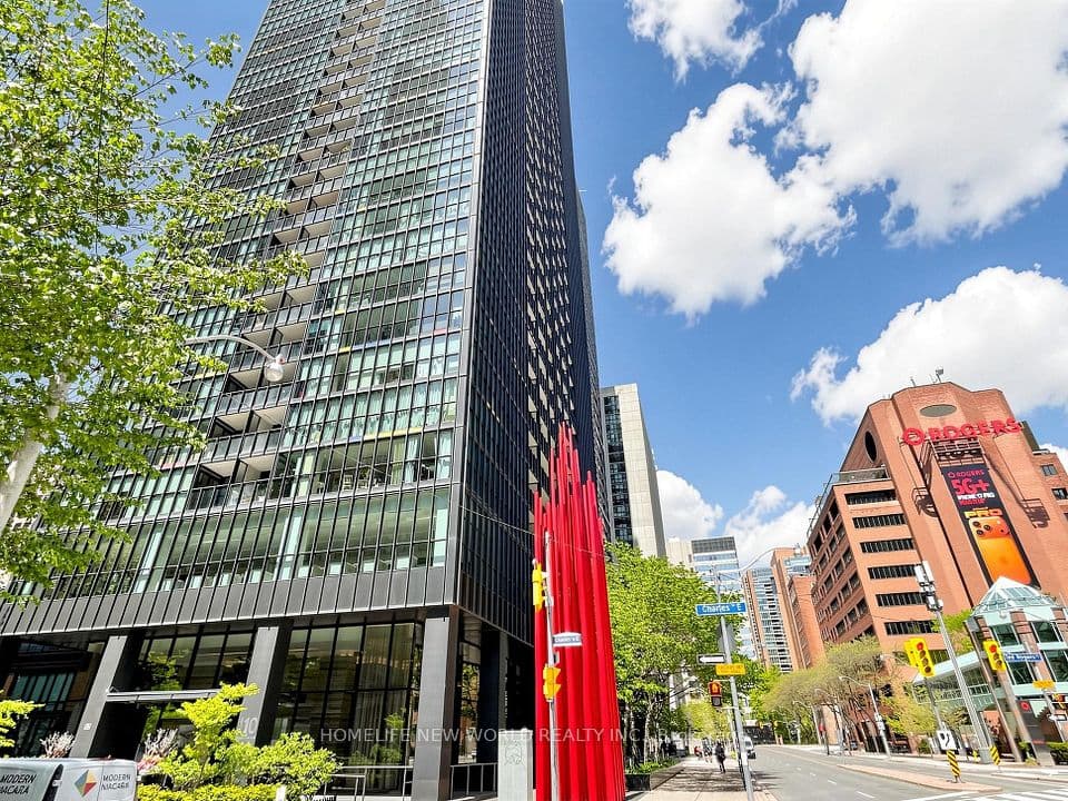 110 Charles Street E 1406, Toronto, ON M4Y 1T5 – photo 3