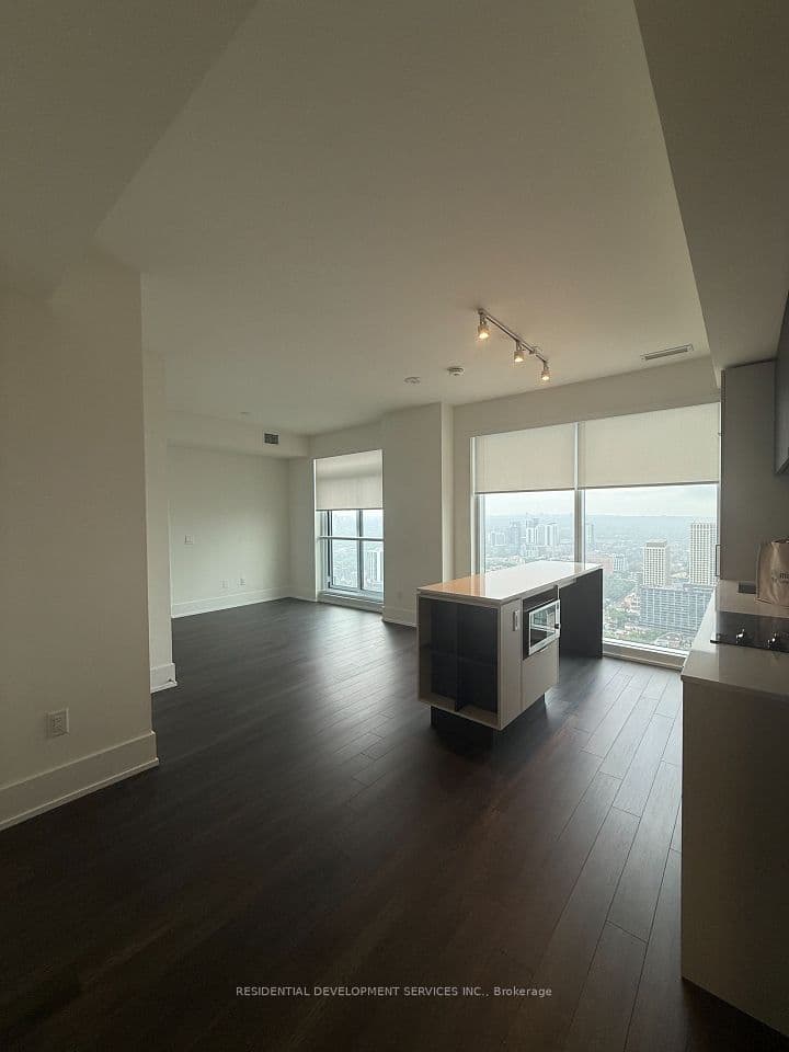 89 Church Street 4806, Toronto, ON M5C 0B7 – photo 2