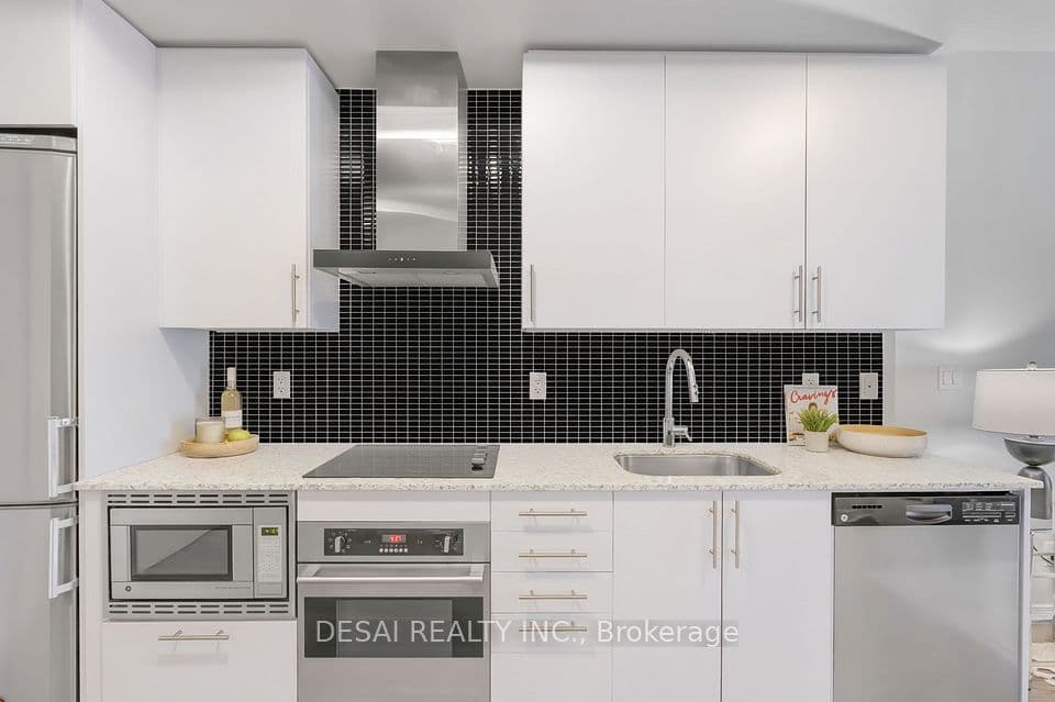 352 Front Street W 2321, Toronto, ON M5V 0K3 – photo 3