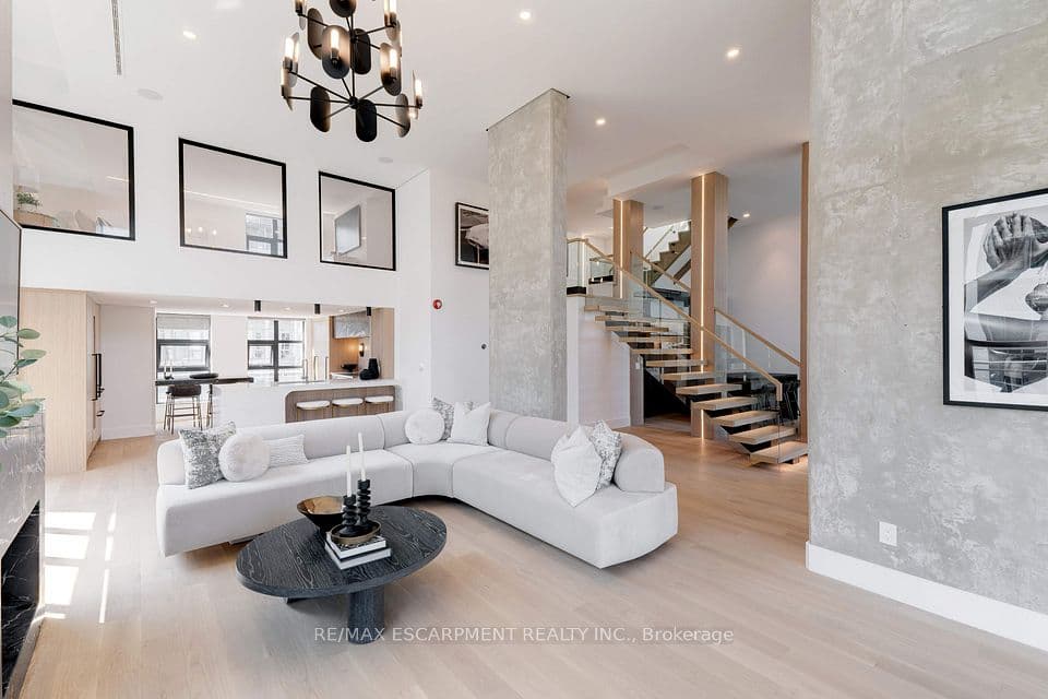 20 Niagara Street PH1, Toronto, ON M5V 3L8 – main photo