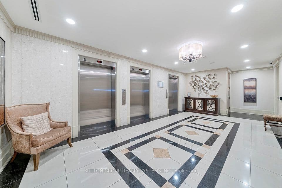 8 Rean Drive UPH 03, Toronto, ON M2K 3B9 – photo 3