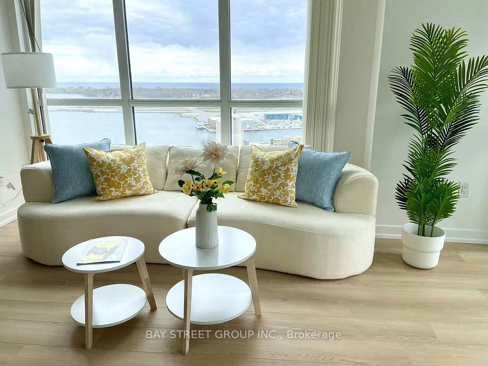 75 Queens Wharf Road 2908, Toronto, ON M5V 0J8 – main photo