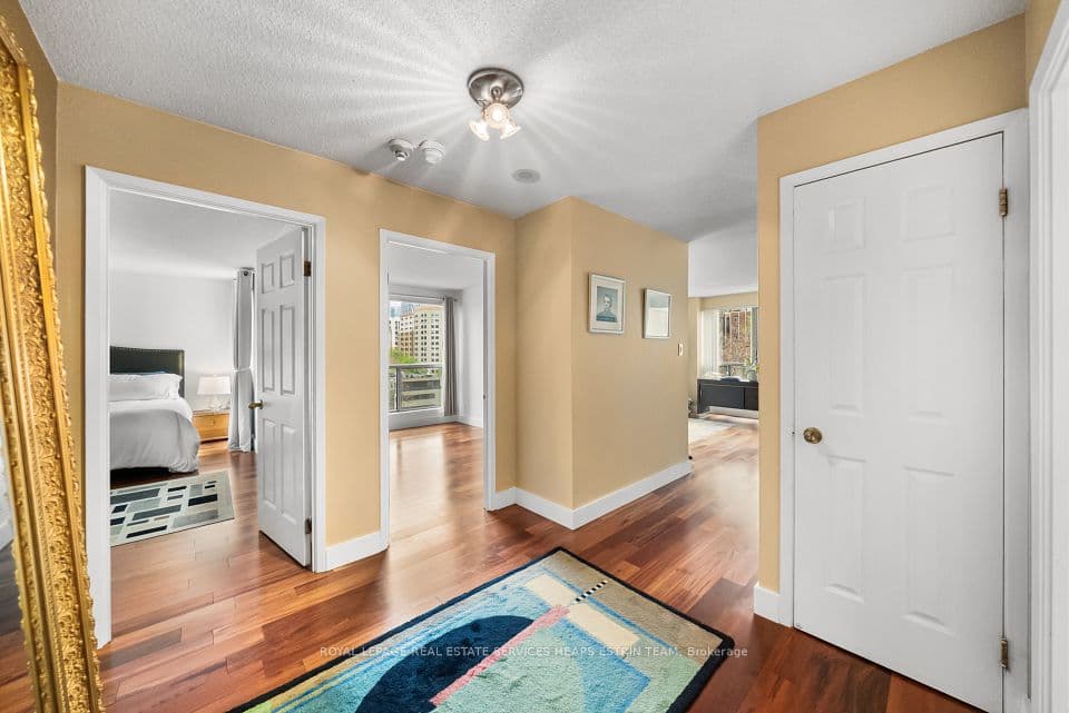 298 Jarvis Street 507, Toronto, ON M5B 2M4 – photo 3