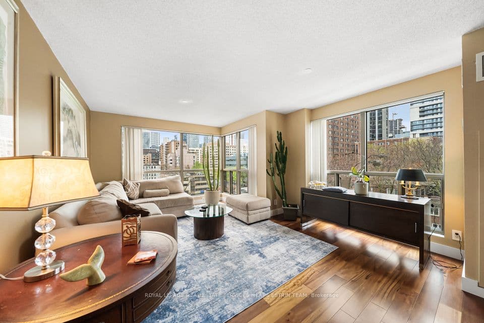 298 Jarvis Street 507, Toronto, ON M5B 2M4 – main photo