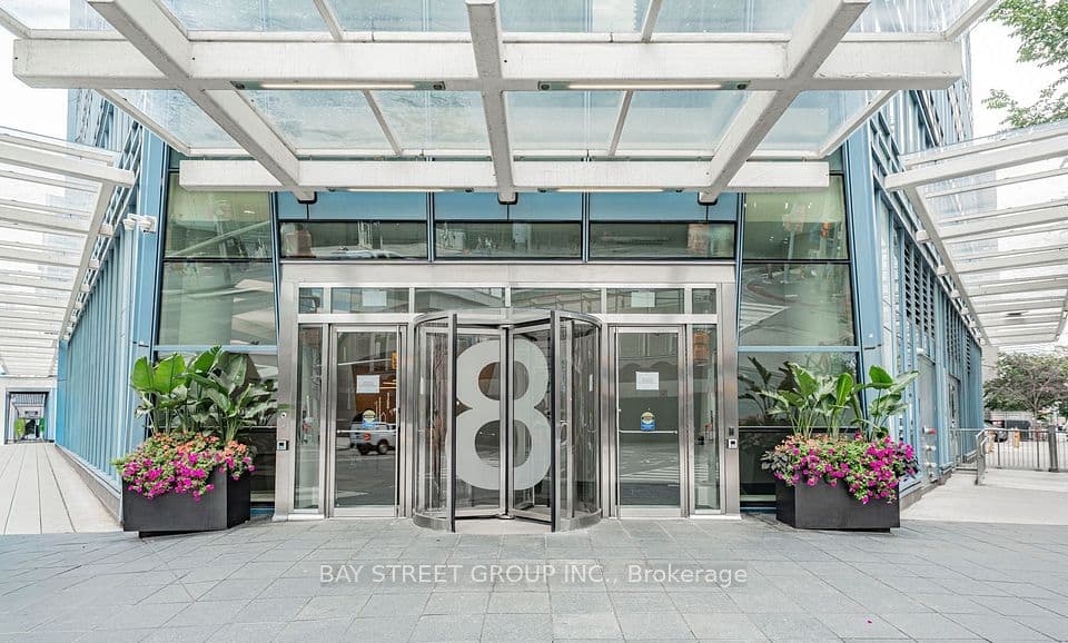 8 The Esplanade 5403, Toronto, ON M5E 0A6 – photo 3