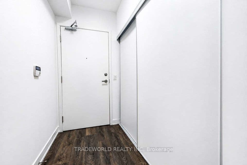 99 Broadway Avenue 2308, Toronto, ON M4P 0E3 – photo 2