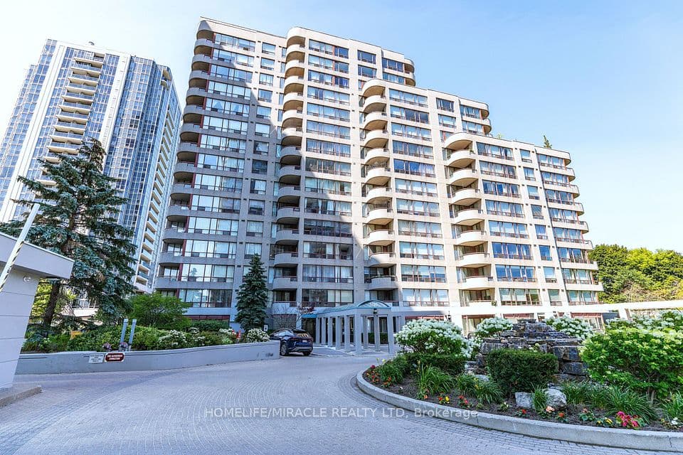 5785 Yonge Street 306, Toronto, ON M2M 4J2 – photo 2