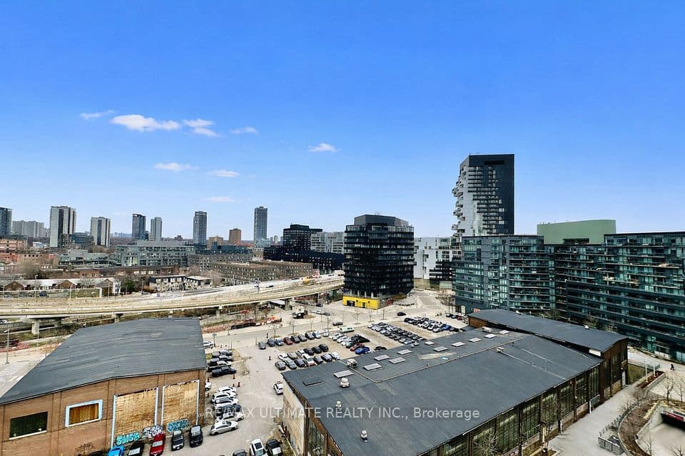 60 Tannery Road 1214, Toronto, ON M5A 0S8 – photo 3