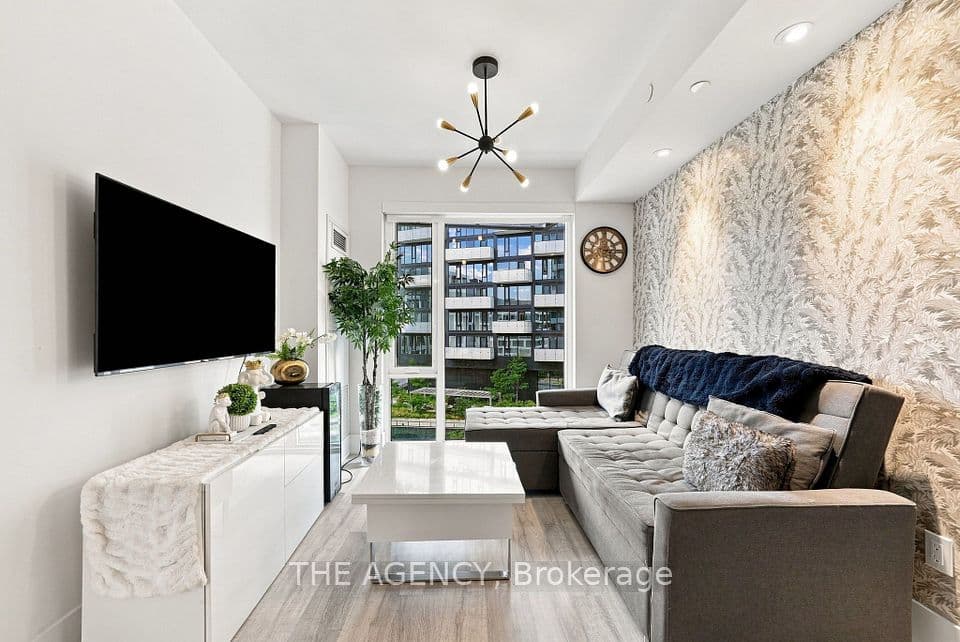 470 Front Street 907, Toronto, ON M5V 0V6 – main photo