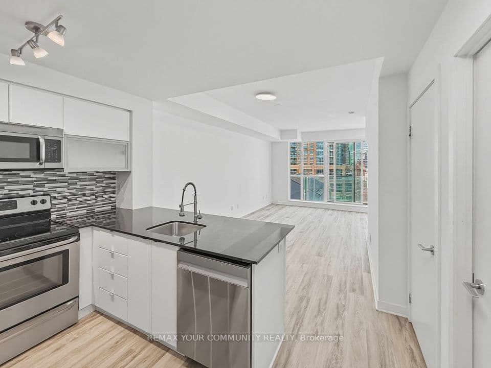 150 East Liberty Street 618, Toronto, ON M6K 3R5 – photo 3