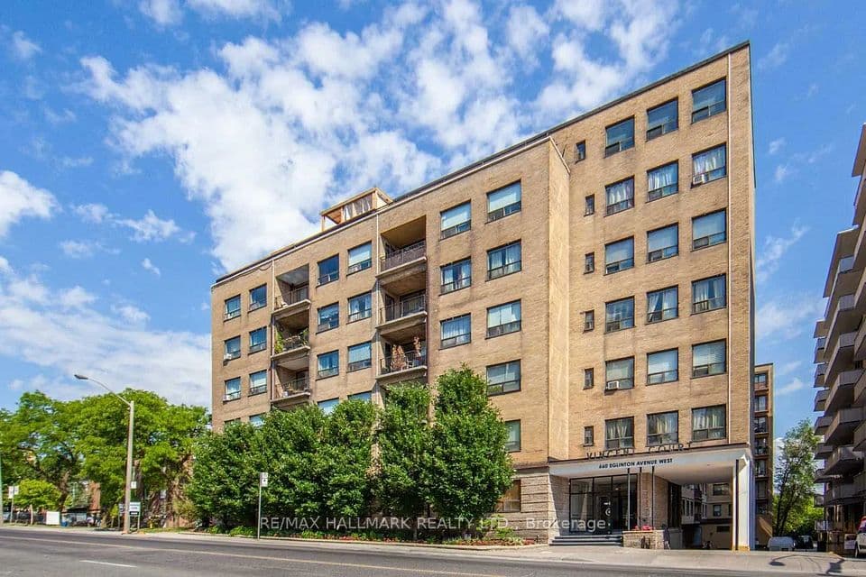 660 Eglinton Avenue W 408, Toronto, ON M5N 1C3 – main photo
