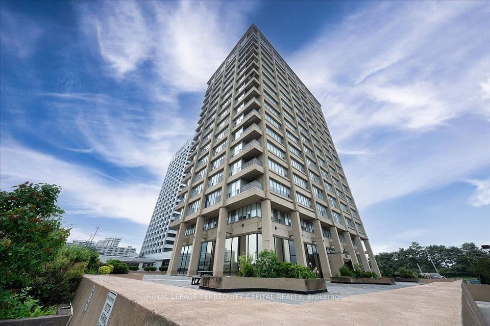 797 Don Mills Road 1501, Toronto, ON M3C 1V1 – main photo