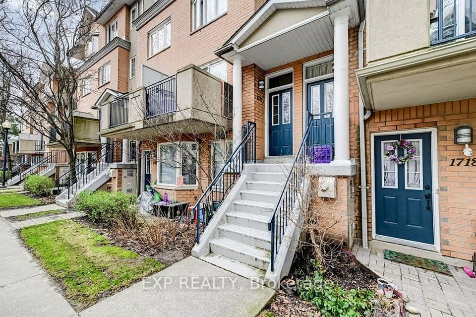 28 Sommerset Way 1716, Toronto, ON M2N 6W7 – main photo
