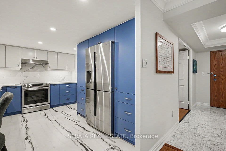 33 University Avenue 1206, Toronto, ON M5J 2S7 – photo 2