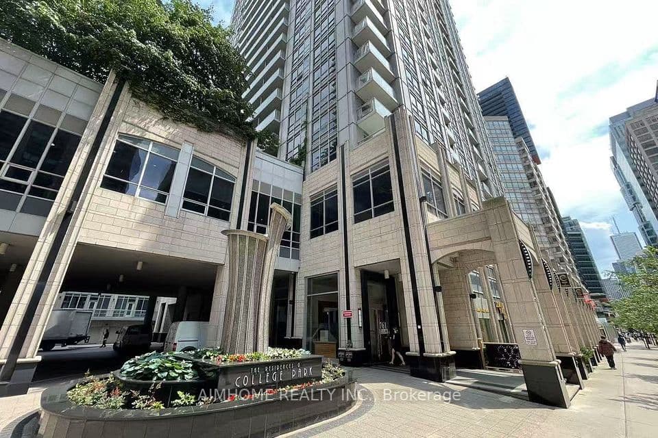 761 bay Street 2313, Toronto, ON M5G 2R2 – main photo