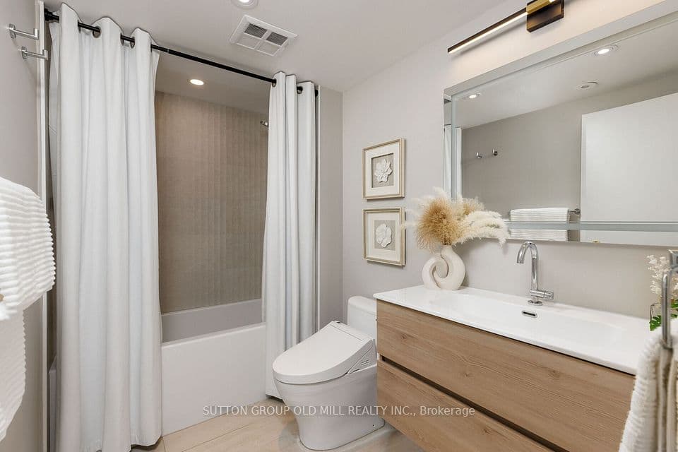 46 Western Battery Road 809, Toronto, ON M6K 3P1 – photo 3
