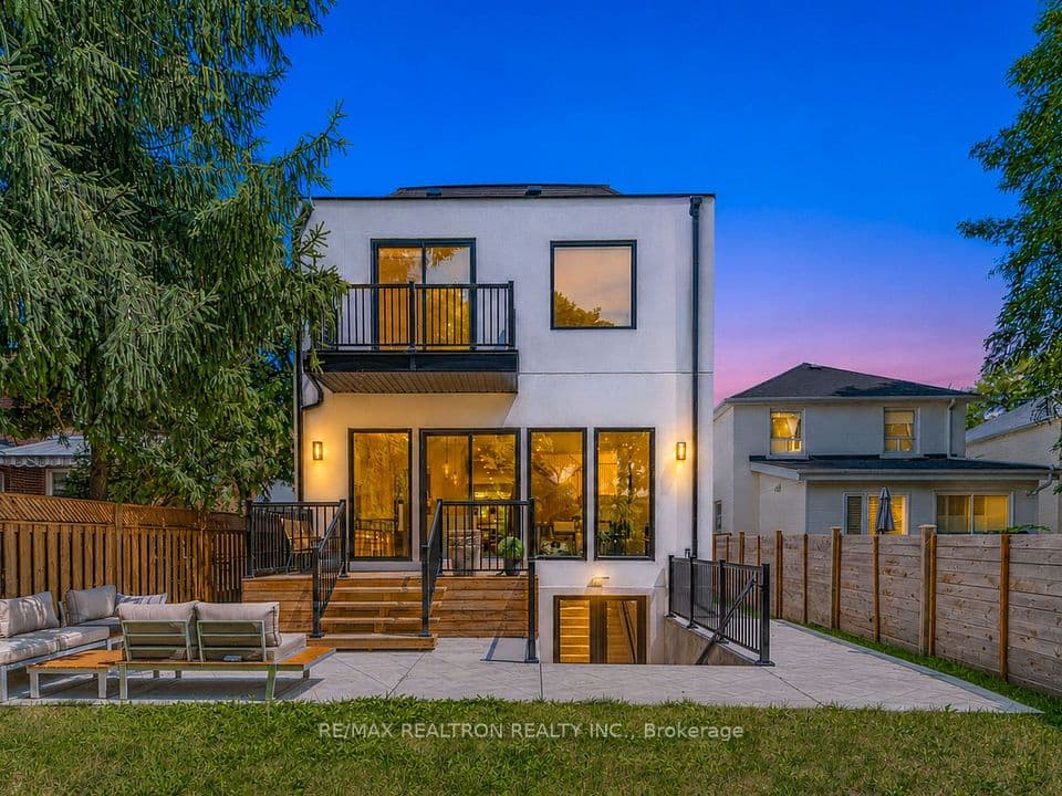 303 Ridley Boulevard, Toronto, ON M3H 1K8 – photo 3