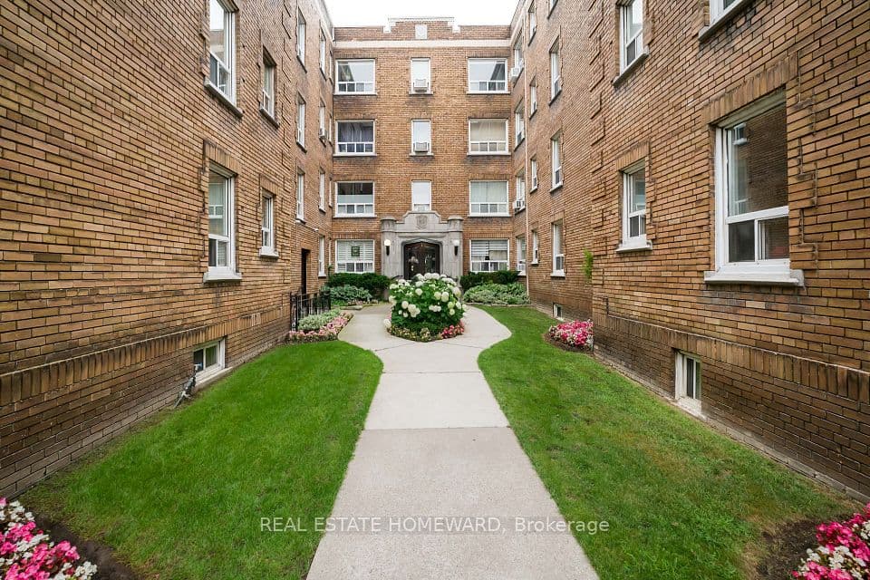 100 Oriole Parkway 206, Toronto, ON M5P 2G8 – photo 2