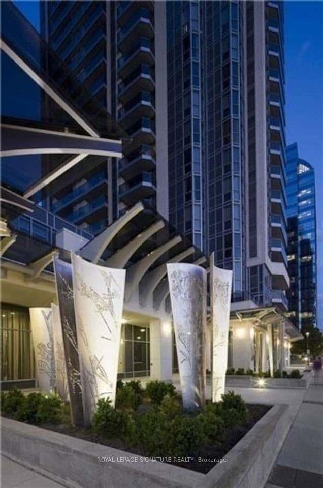 5793 Yonge Street 705, Toronto, ON M2M 0A9 – photo 2