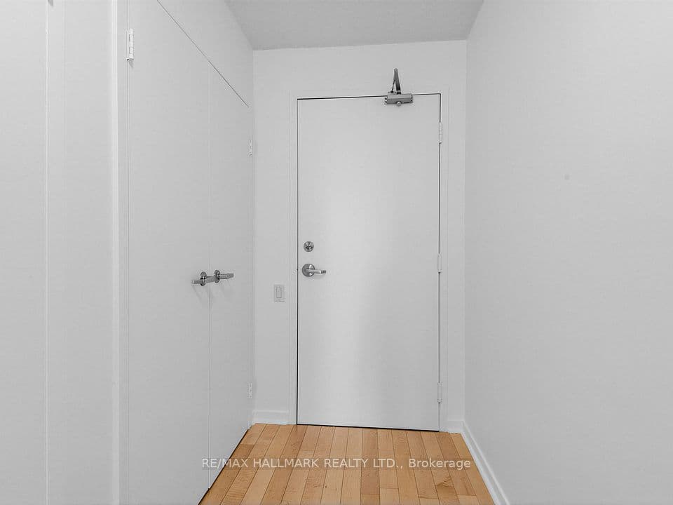 75 Dalhousie Street 311, Toronto, ON M5B 2R9 – photo 3