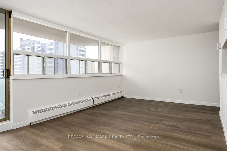 5949 Yonge Street 1105, Toronto, ON M2M 3V8 – photo 2