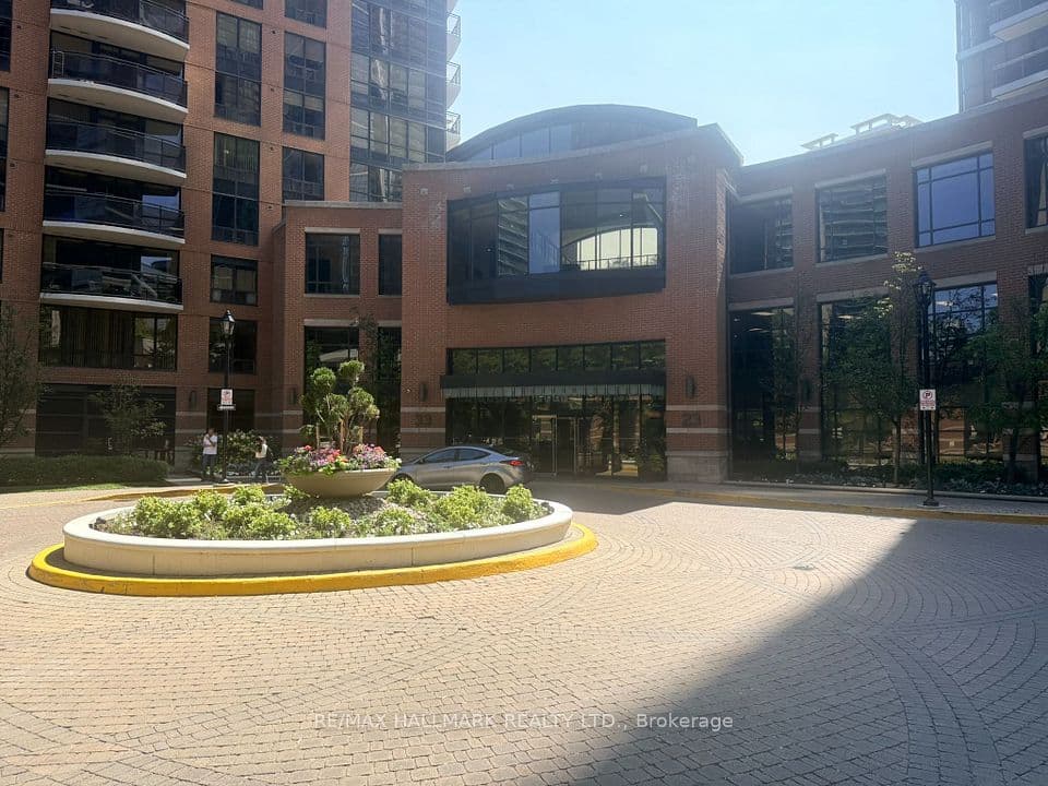 23 Sheppard Avenue E 2011, Toronto, ON M2N 0C8 – main photo