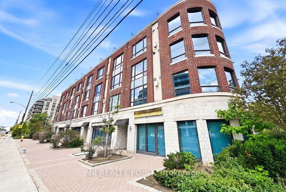2 Maxwell Street 201, Toronto, ON M3H 2S8 – photo 2