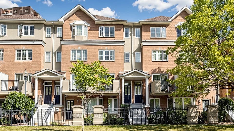 28 Sommerset Way 1120, Toronto, ON M2N 6W7 – main photo