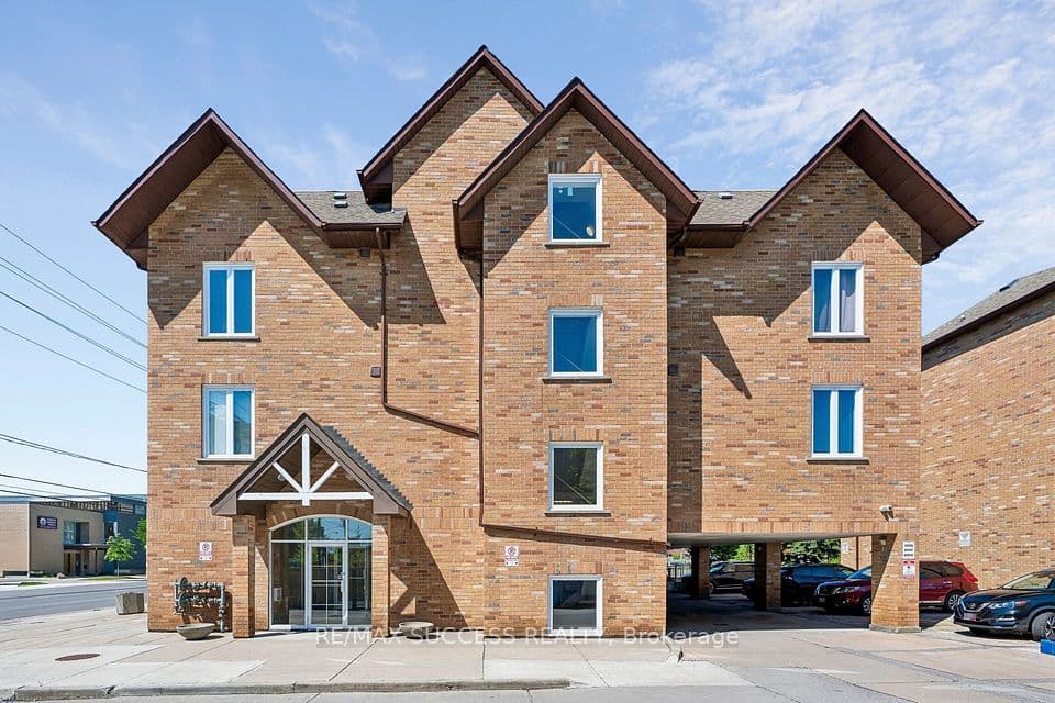 1000 Sheppard Avenue W 301, Toronto, ON M3H 2T6 – photo 3