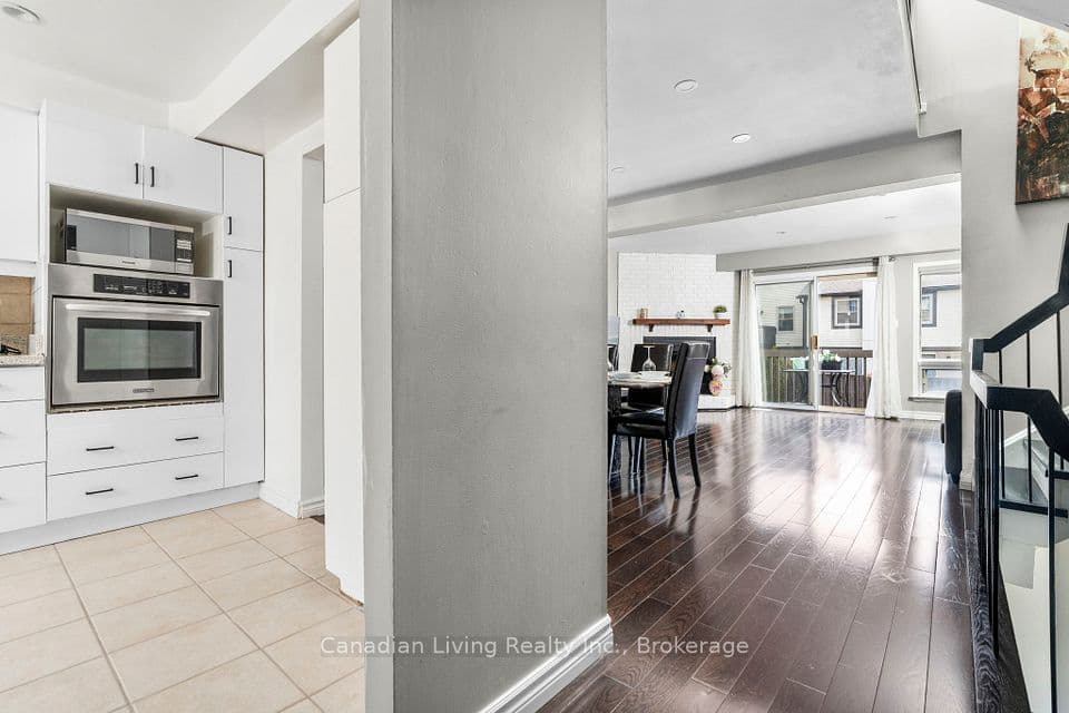 55 SW English Ivyway Way, Toronto, ON M2H 3M3 – photo 3