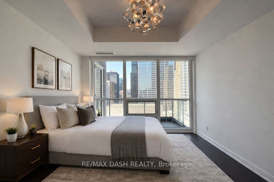 88 Scott Street 2501, Toronto, ON M5E 0A9 – main photo