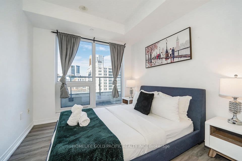 251 Jarvis Street 925, Toronto, ON M5B 0C3 – photo 2