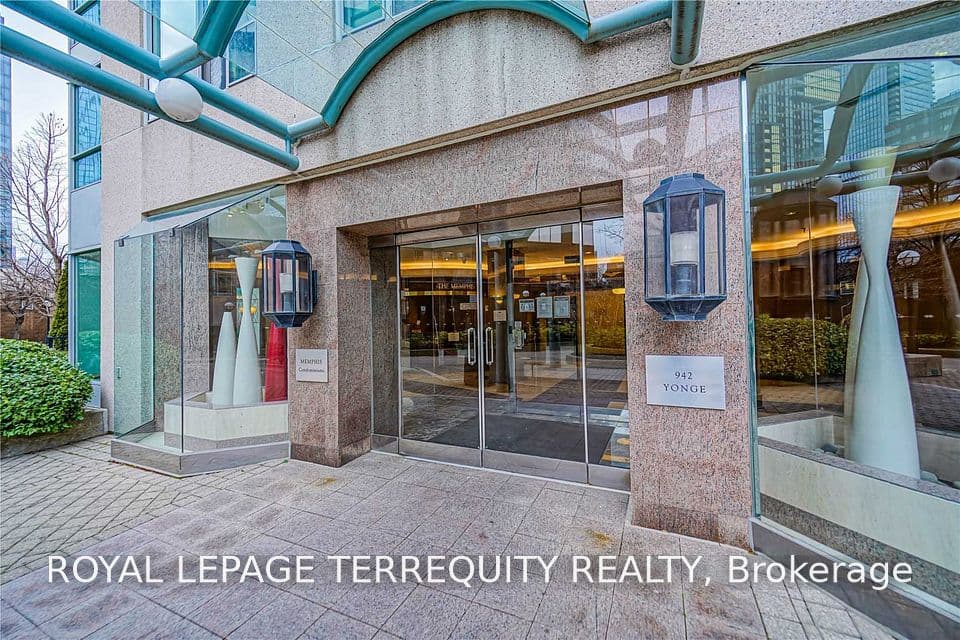 942 Yonge Street 319, Toronto, ON M4W 3S8 – photo 2