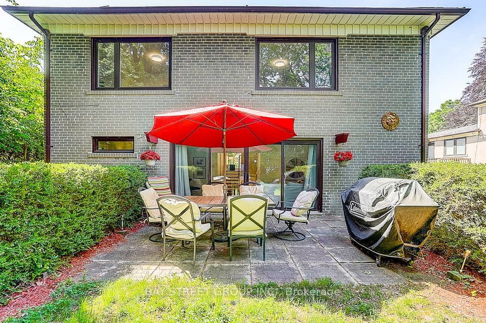 336 Betty Ann Drive, Toronto, ON M2R 1B3 – photo 3