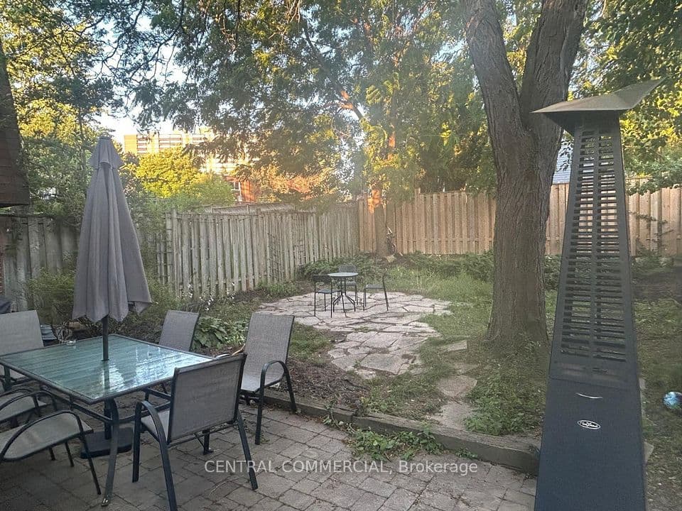 57 Lynch Road, Toronto, ON M2J 2V6 – photo 2