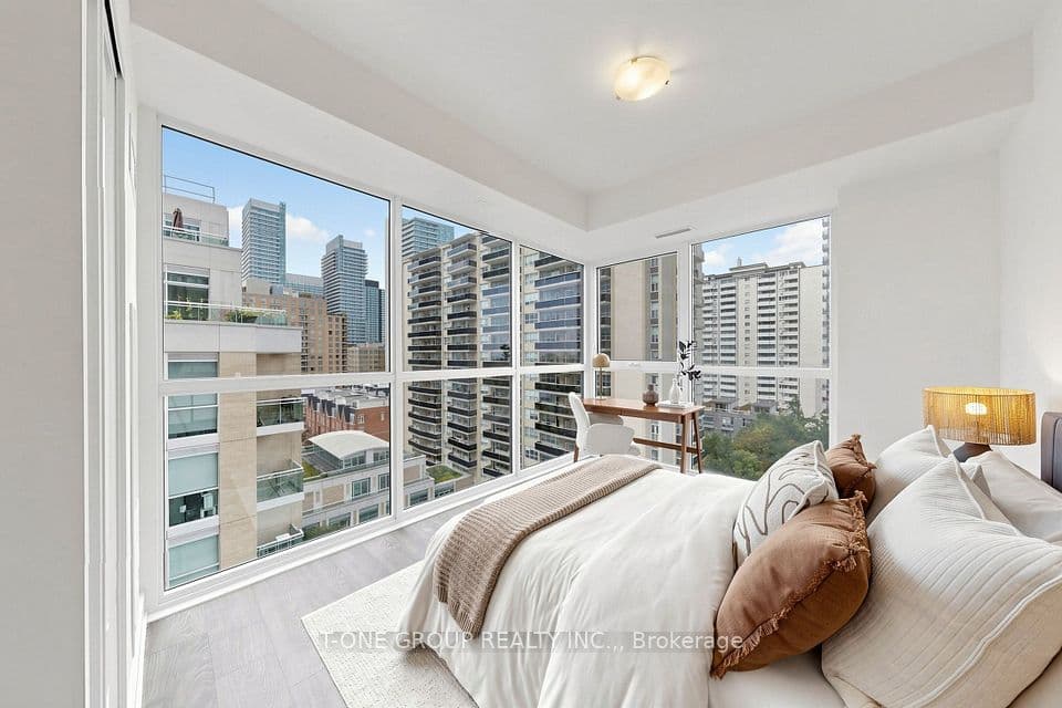 11 Lillian Street 709, Toronto, ON M4S 0C3 – photo 2