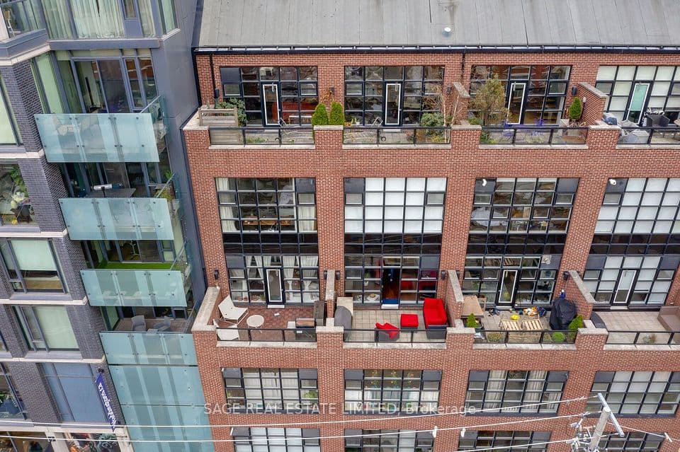 261 King Street E 402, Toronto, ON M5A 4T6 – photo 2