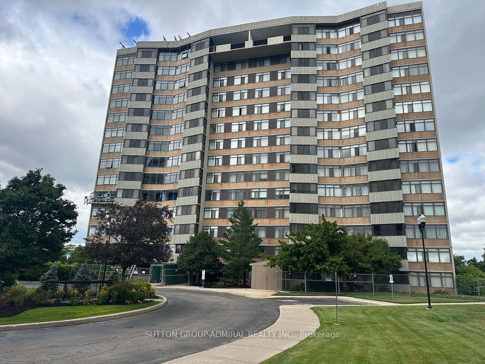 1201 Steeles Avenue 206, Toronto, ON M2R 3K1 – main photo