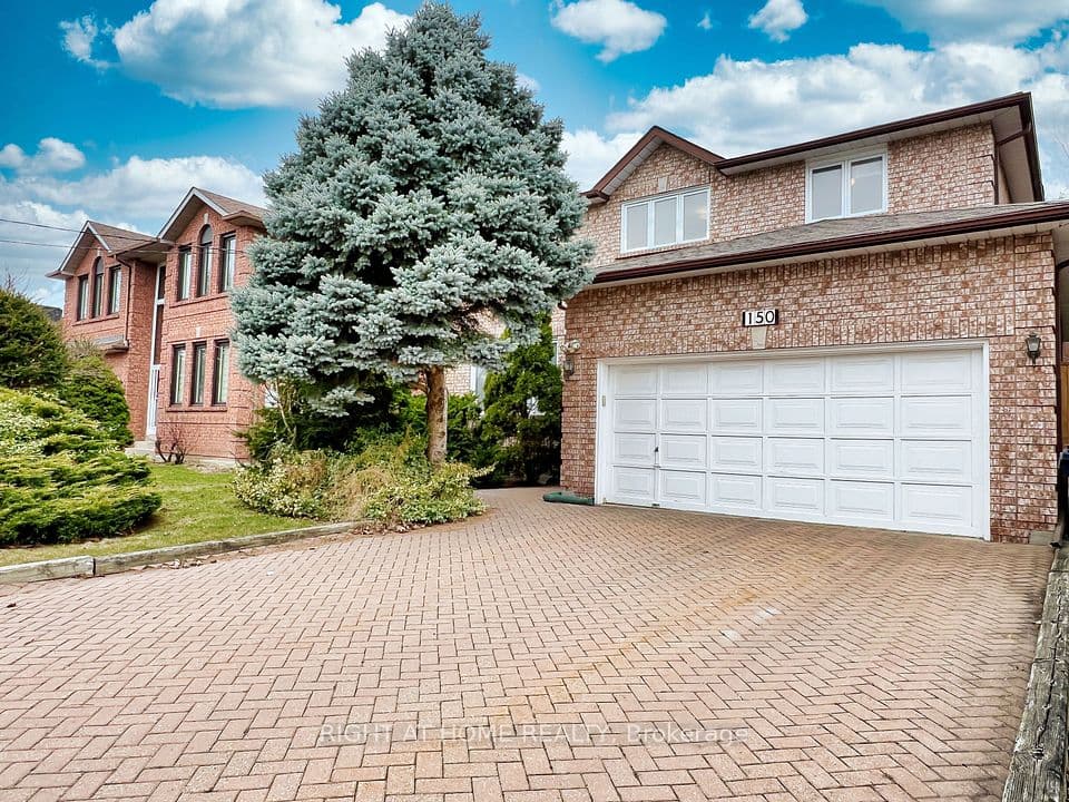 150 Holmes Avenue, Toronto, ON M2N 4M6 – main photo