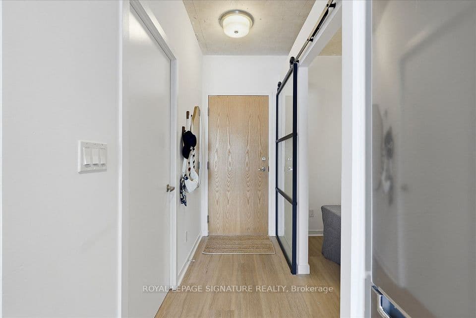 170 Sudbury Street 807, Toronto, ON M6J 0A1 – photo 2