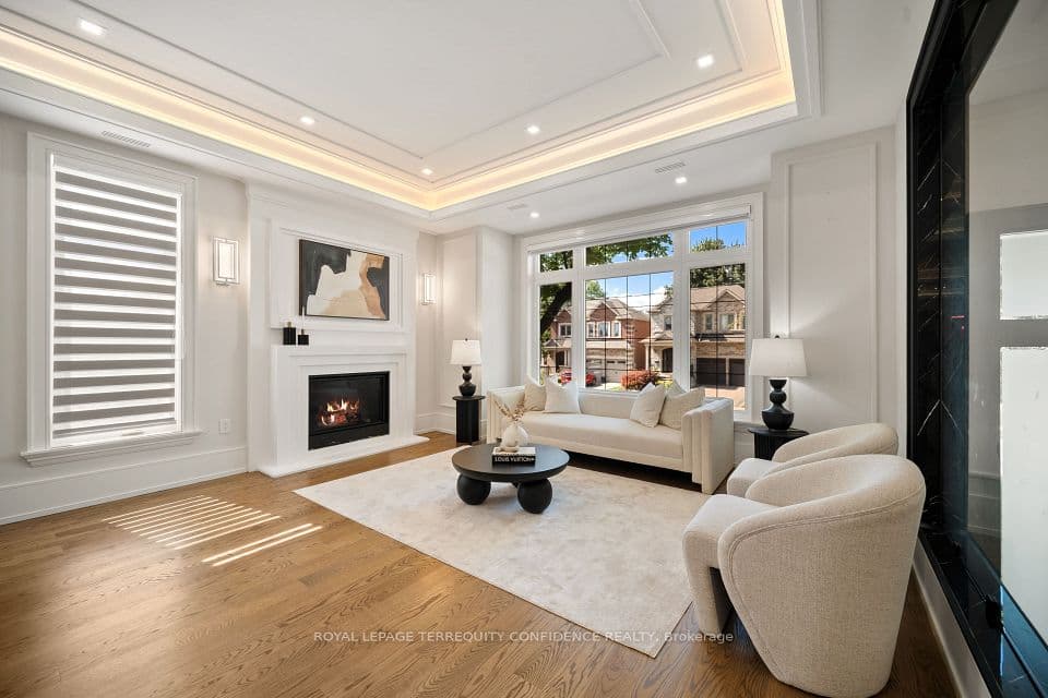 319B Horsham Avenue, Toronto, ON M2R 1G7 – photo 3