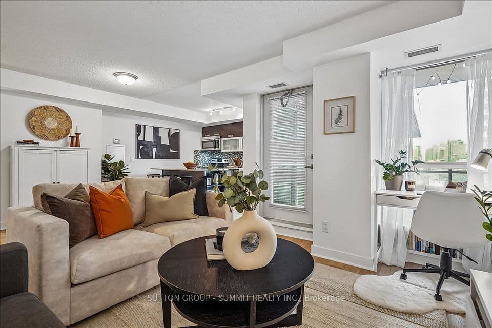 100 Western Battery Road 1012, Toronto, ON M6K 3S2 – photo 2
