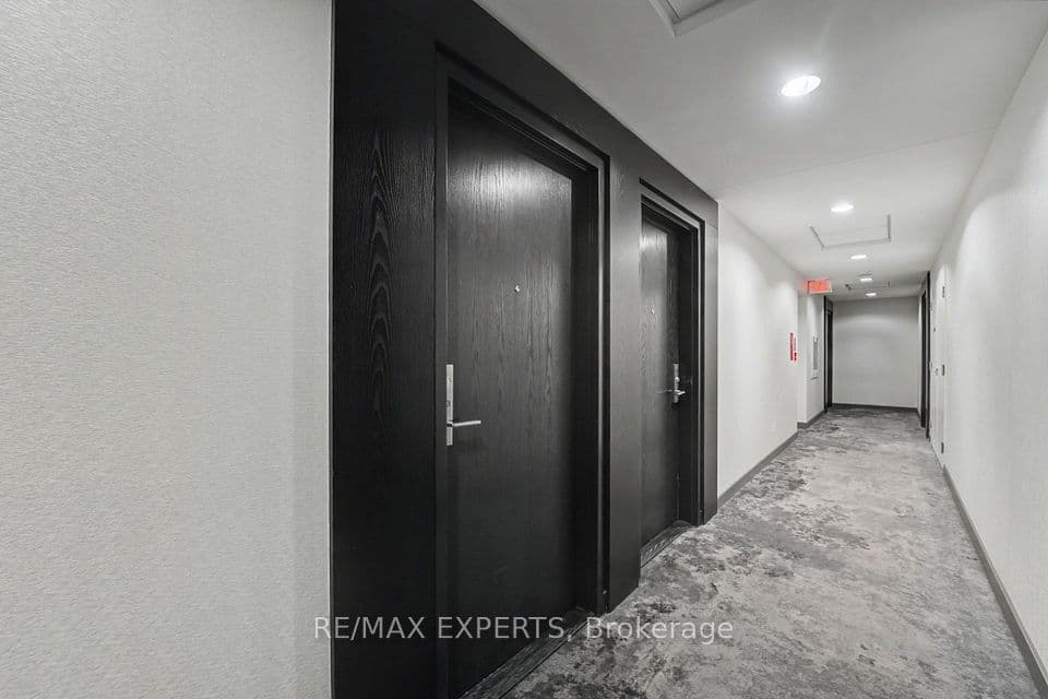 55 East Liberty Street 1001, Toronto, ON M6K 3P9 – photo 2