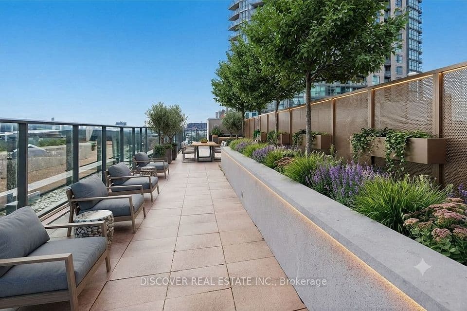 215 Fort York Boulevard 2609, Toronto, ON M5V 4A2 – photo 2