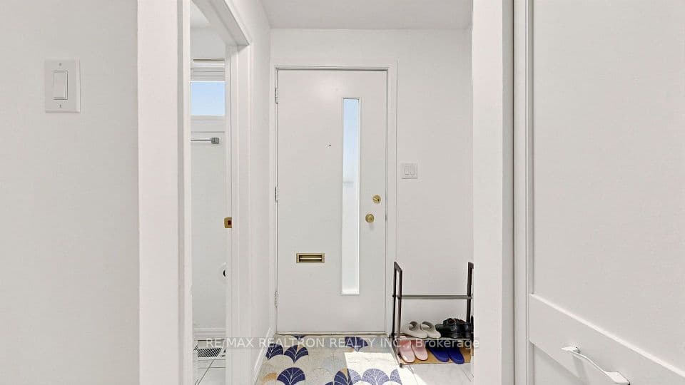 10 Esterbrooke Avenue 59, Toronto, ON M2J 2C2 – photo 3