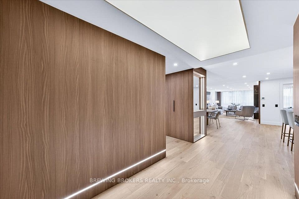 3600 Yonge Street 737, Toronto, ON M4N 2N6 – photo 2