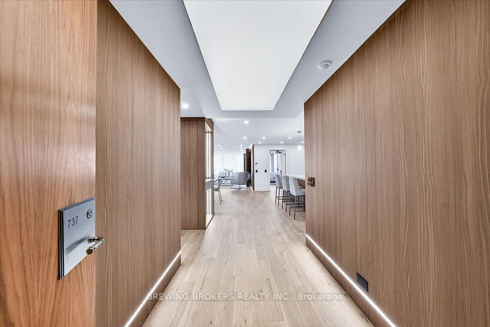 3600 Yonge Street 737, Toronto, ON M4N 2N6 – main photo
