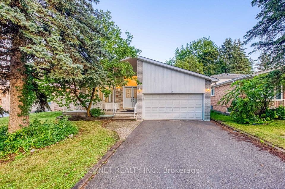 18 Bruce Farm Drive, Toronto, ON M2H 1G3 – main photo