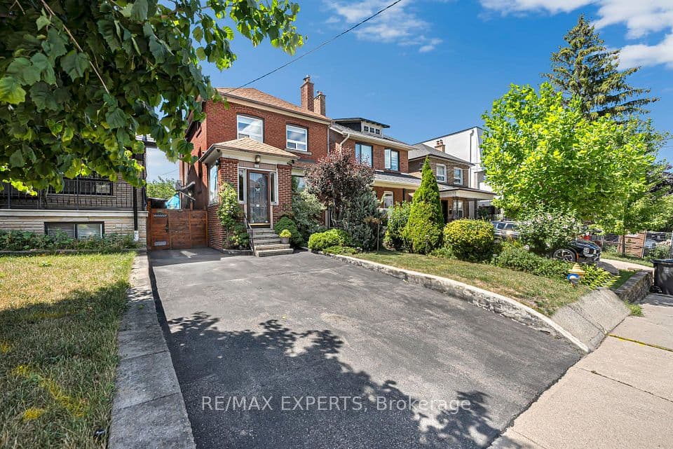 406 Lauder Avenue, Toronto, ON M6E 3J2 – main photo